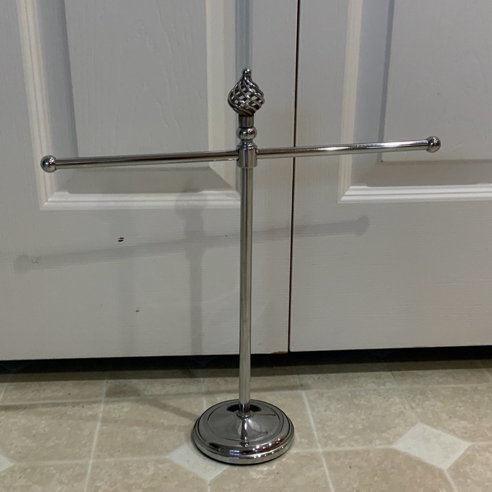 Silver Jewelry Stand or napkin holder